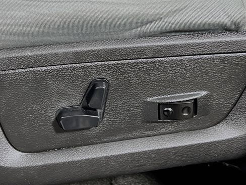 Used 2015 RAM 1500 Lone Star image 16