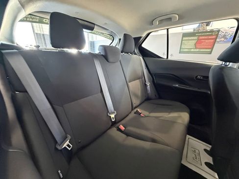 Used 2024 Nissan Kicks S image 17