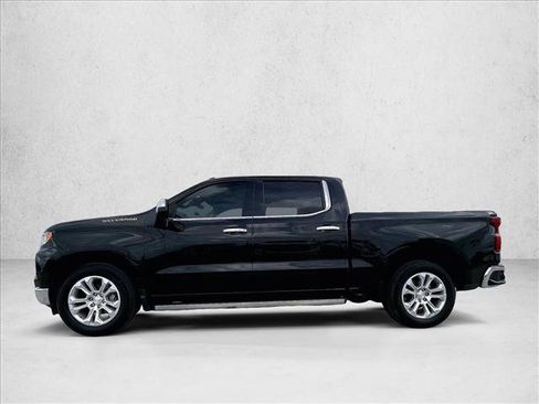Used 2023 Chevrolet Silverado 1500 LTZ w/ Technology Package RWD image 6