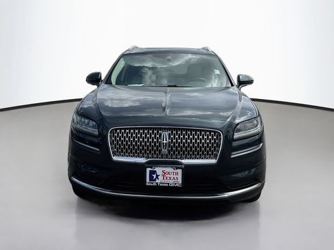 Used 2021 Lincoln Nautilus Reserve FWD image 2
