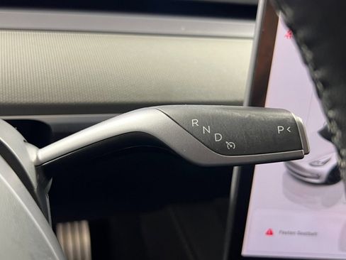Used 2023 Tesla Model 3 Performance image 23