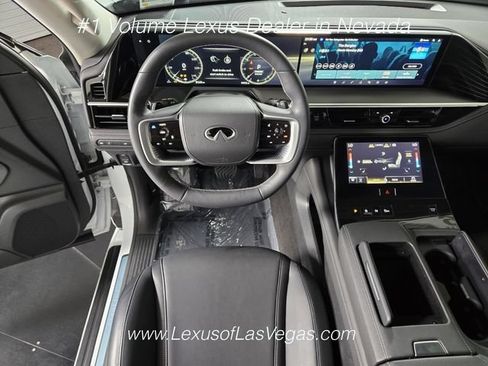 Used 2026 INFINITI QX80 Pure AWD/4WD image 17
