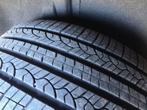 Used 2023 Buick Enclave Essence image 10