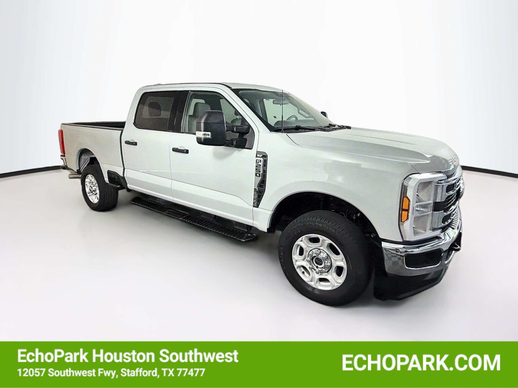 Used 2025 Ford F250 XLT AWD/4WD image 1