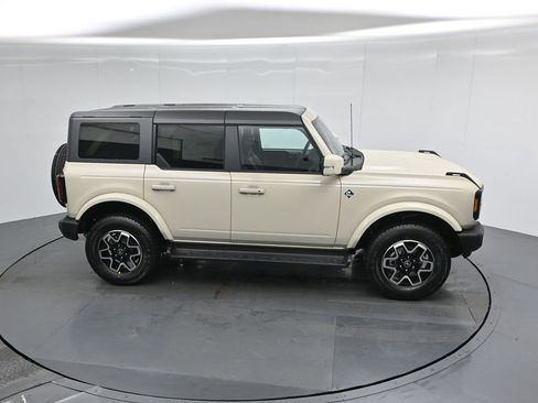 New 2025 Ford Bronco Outer Banks image 54