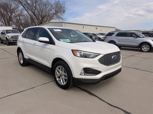 Certified 2024 Ford Edge SEL w/ Convenience Package AWD/4WD image 1