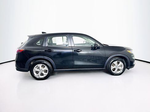 Used 2025 Honda HR-V LX image 10