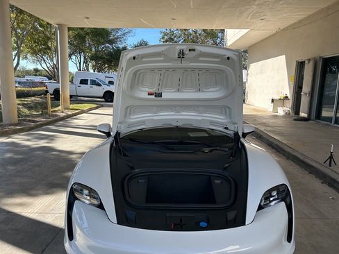 Used 2023 Porsche Taycan Base w/ Premium Package image 13