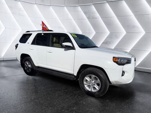 Used 2023 Toyota 4Runner SR5 Premium image 1