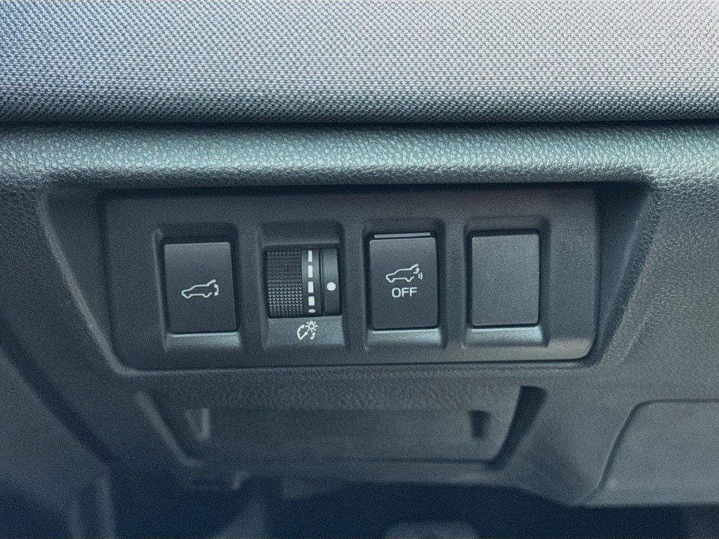 Used 2023 Subaru Outback Premium AWD/4WD image 10
