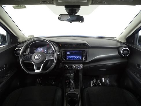 Used 2023 Nissan Kicks SV FWD image 24