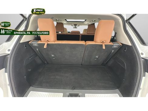 Used 2024 INFINITI QX60 Sensory AWD/4WD image 24