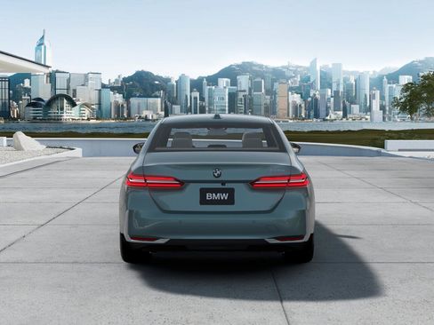 New 2026 BMW 530i image 5