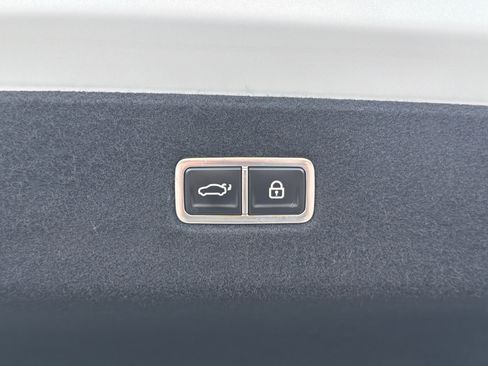 Used 2024 Hyundai Ioniq 6 Limited RWD image 20