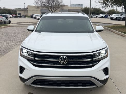 Used 2022 Volkswagen Atlas SE w/ Panoramic Sunroof Package image 3