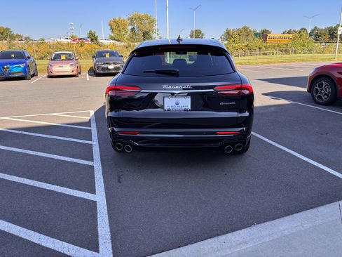 New 2025 Maserati Grecale GT image 8