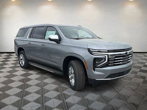 New 2026 Chevrolet Suburban Premier AWD/4WD image 3