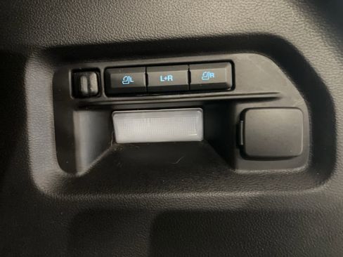 Used 2022 Ford Explorer ST w/ Equipment Group 401A image 33