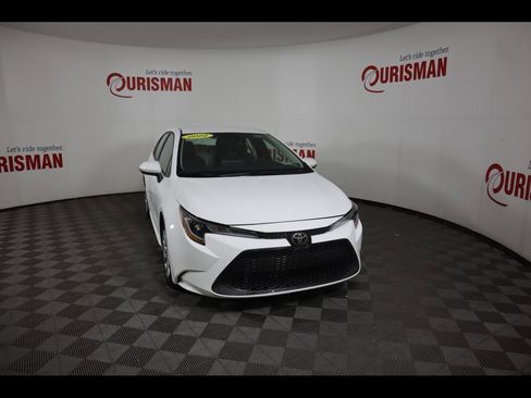 Used 2022 Toyota Corolla LE FWD image 14