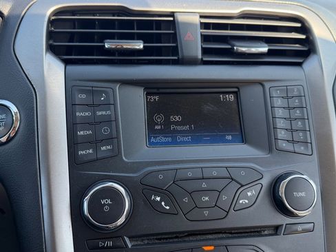 Certified 2018 Ford Fusion SE FWD image 36