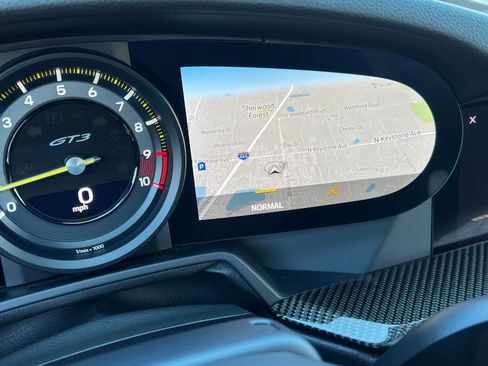 Certified 2022 Porsche 911 GT3 image 23