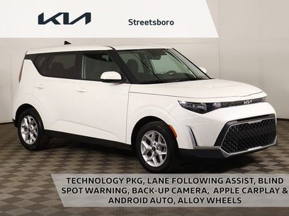 Used 2025 Kia Soul LX w/ LX Technology Package