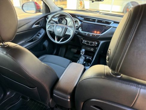 Used 2021 Buick Encore GX Select image 12