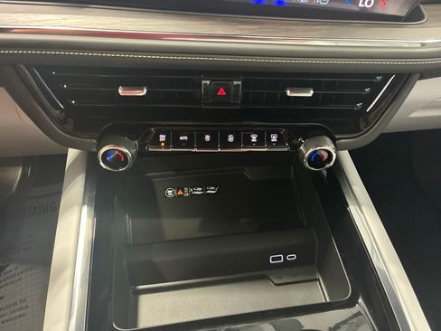 New 2026 Chevrolet Tahoe Premier AWD/4WD image 27