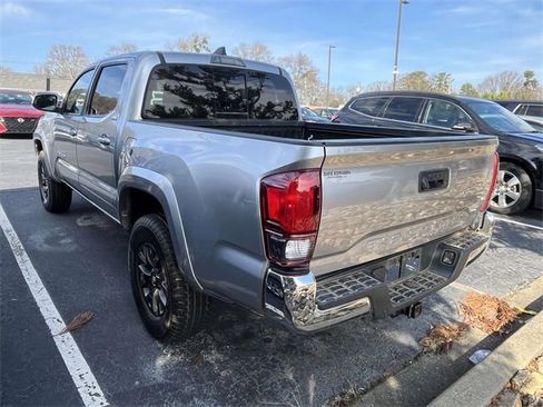 Used 2021 Toyota Tacoma SR5 image 5