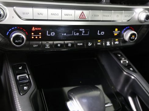 Used 2023 Kia Telluride EX X-Line image 17