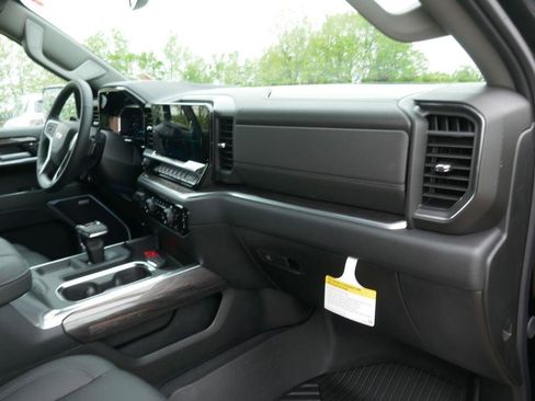 New 2026 Chevrolet Silverado 1500 LTZ AWD/4WD image 11