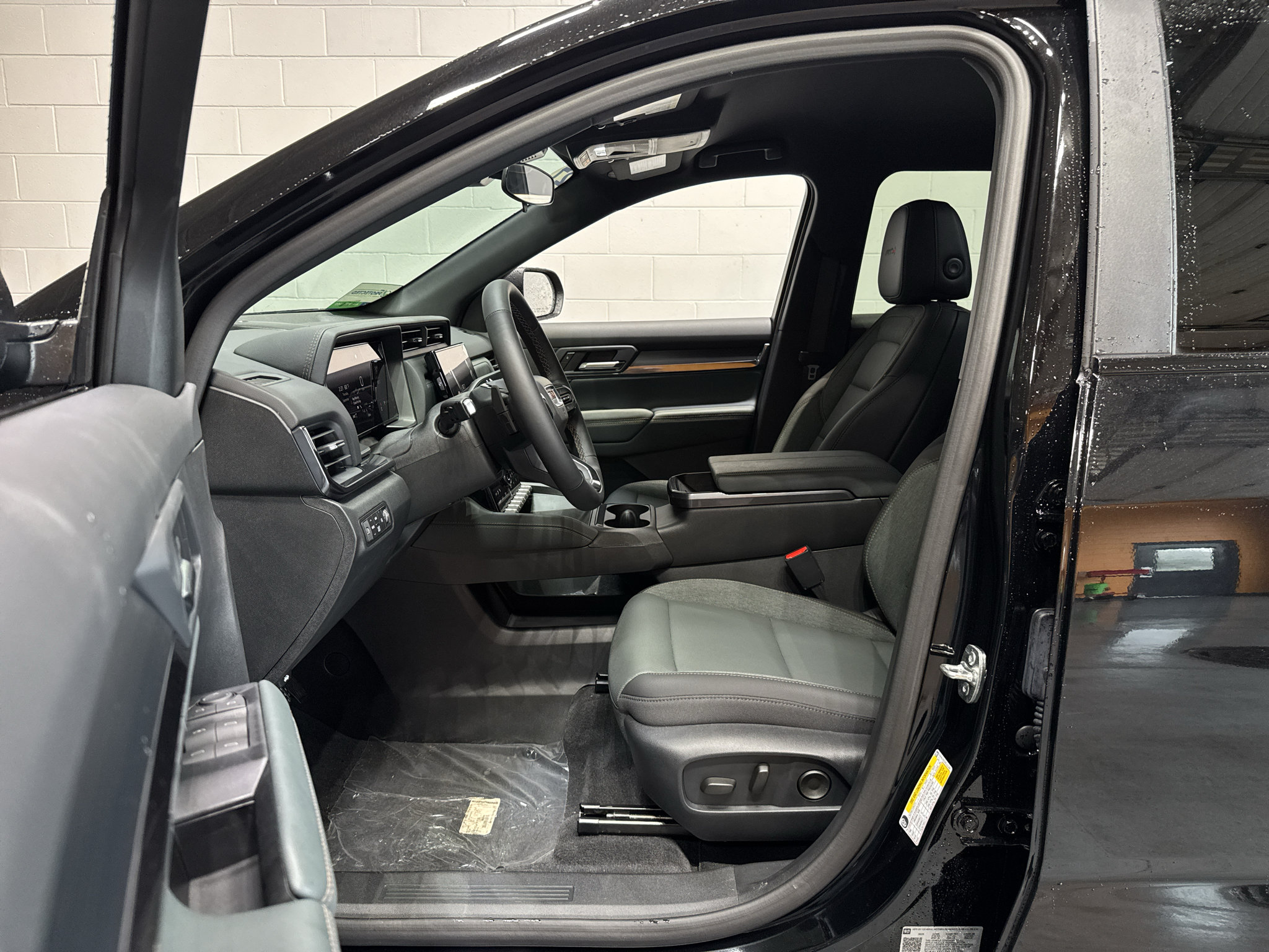 New 2027 GMC Terrain AT4 AWD/4WD image 15