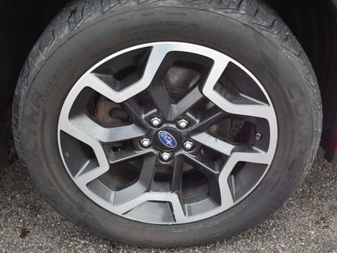 Used 2016 Subaru Crosstrek 2.0i Premium AWD/4WD image 41