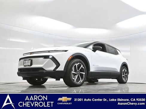 New 2026 Chevrolet Equinox EV LT image 50