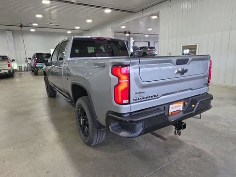 Used 2025 Chevrolet Silverado 3500 LTZ w/ LTZ Plus Package AWD/4WD image 6