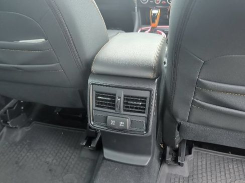 Used 2022 Subaru Forester Wilderness w/ Wilderness Package AWD/4WD image 14