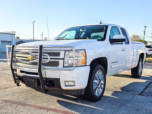 Used 2013 Chevrolet Silverado 1500 LTZ w/ LTZ Plus Package image 3