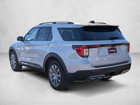 New 2025 Ford Explorer Active w/ Active Comfort Package image 8