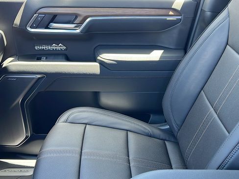 New 2026 Chevrolet Silverado 1500 High Country AWD/4WD image 23