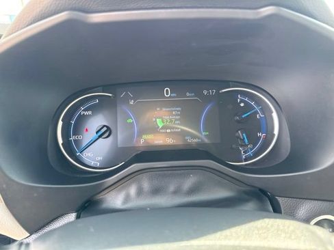 Certified 2024 Toyota RAV4 XLE Premium AWD/4WD image 8