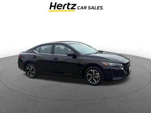 Used 2025 Nissan Sentra SV image 1