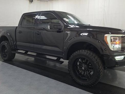 Used 2021 Ford F150 Lariat w/ Equipment Group 502A High AWD/4WD image 5