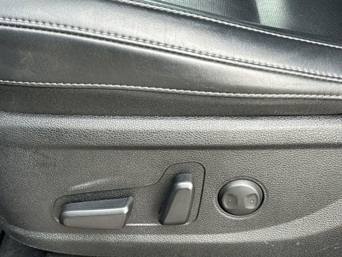 Certified 2025 Kia Telluride S AWD/4WD image 15