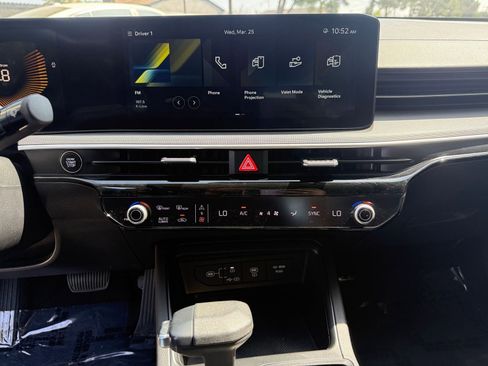 Used 2025 Kia K5 LXS image 17
