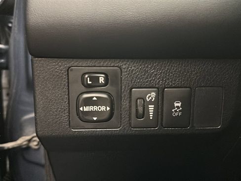 Used 2014 Toyota RAV4 XLE FWD image 28