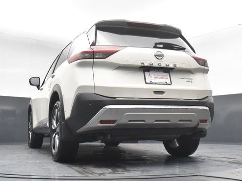 Used 2023 Nissan Rogue Platinum w/ Platinum Premium Package image 23