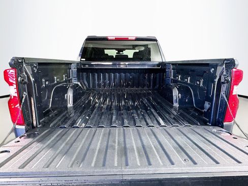 Used 2024 Chevrolet Silverado 1500 LT image 27