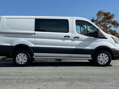 Used 2025 Ford Transit 250 Low Roof w/ Exterior Upgrade Package RWD image 6