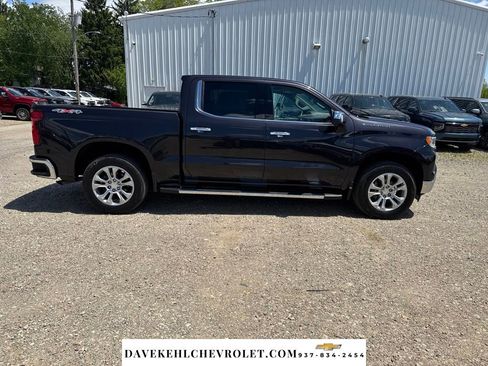Used 2022 Chevrolet Silverado 1500 LTZ w/ LTZ Premium Package AWD/4WD image 7
