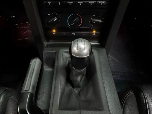 Used 2008 Ford Mustang GT RWD image 16